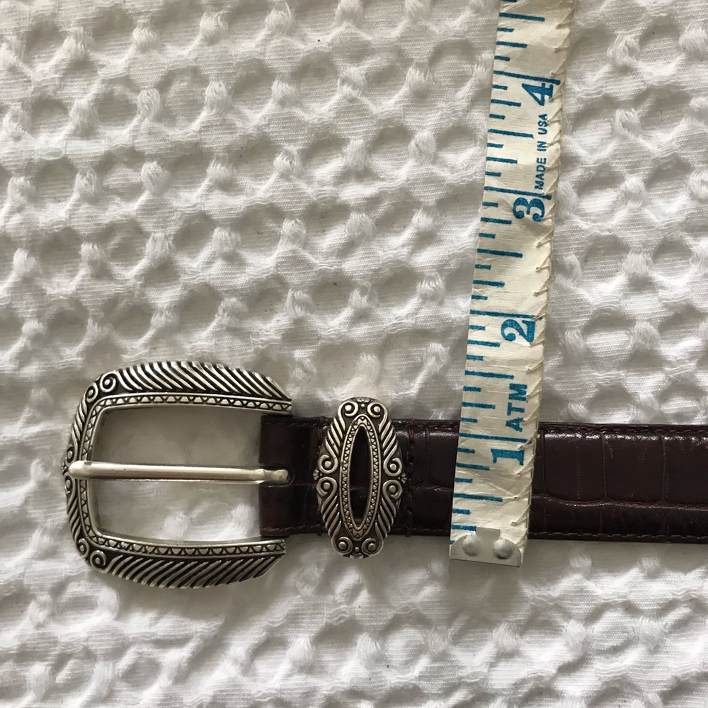 Fossil brown leather belt silver buckle - Picture 6 of 6